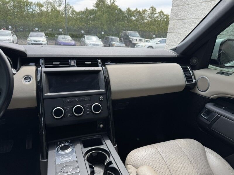 2019 Land Rover Discovery SE Willow Grove PA
