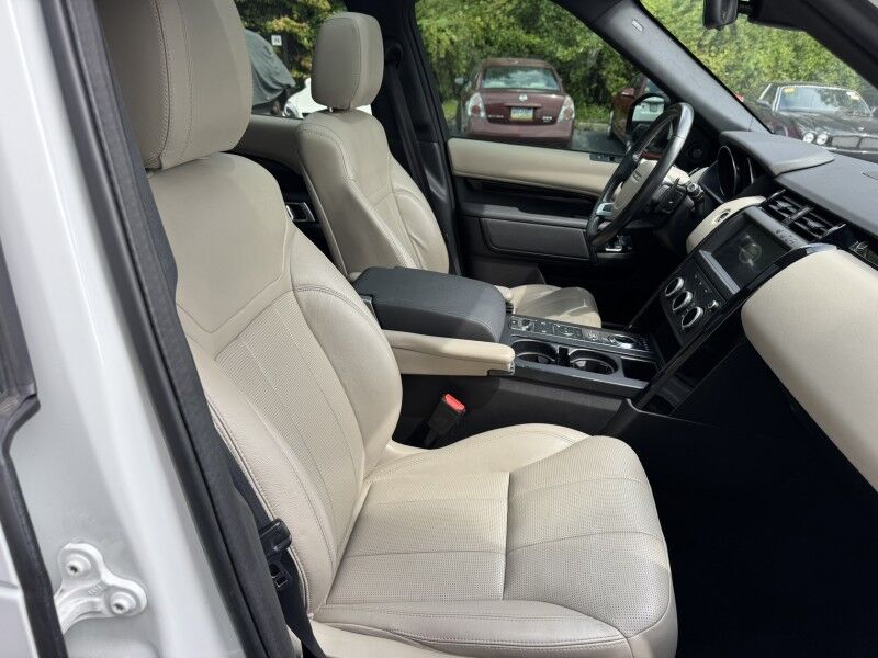 2019 Land Rover Discovery SE Willow Grove PA