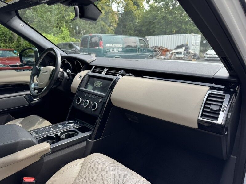 2019 Land Rover Discovery SE Willow Grove PA