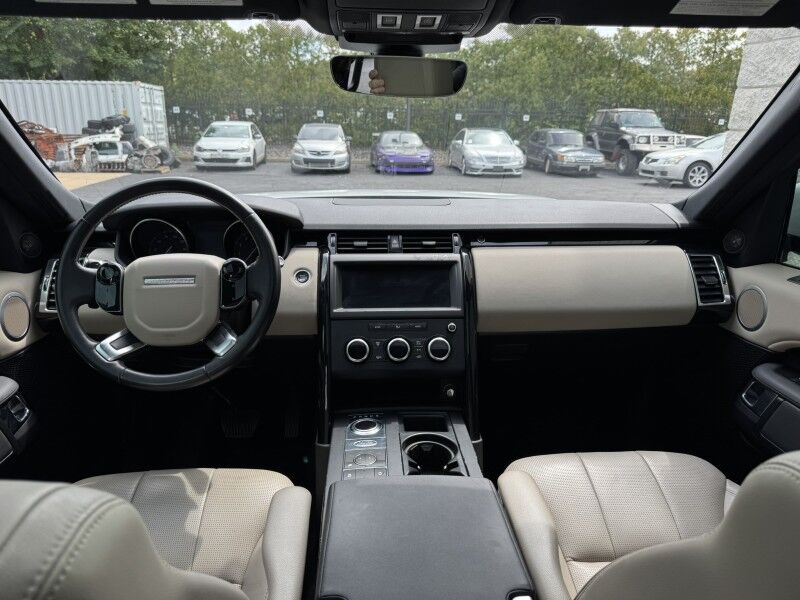 2019 Land Rover Discovery SE Willow Grove PA