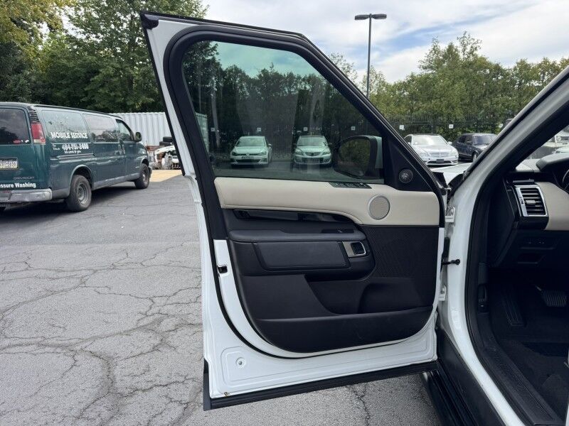 2019 Land Rover Discovery SE Willow Grove PA