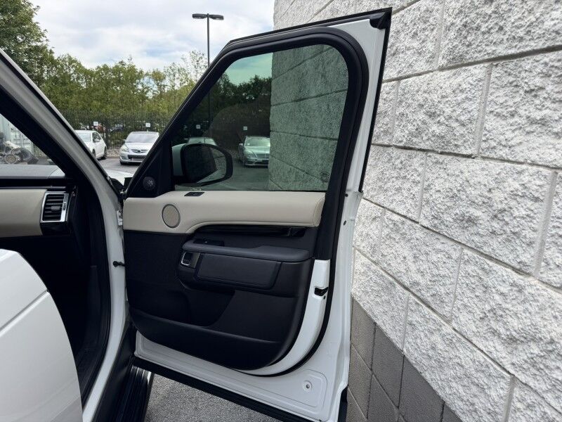 2019 Land Rover Discovery SE Willow Grove PA