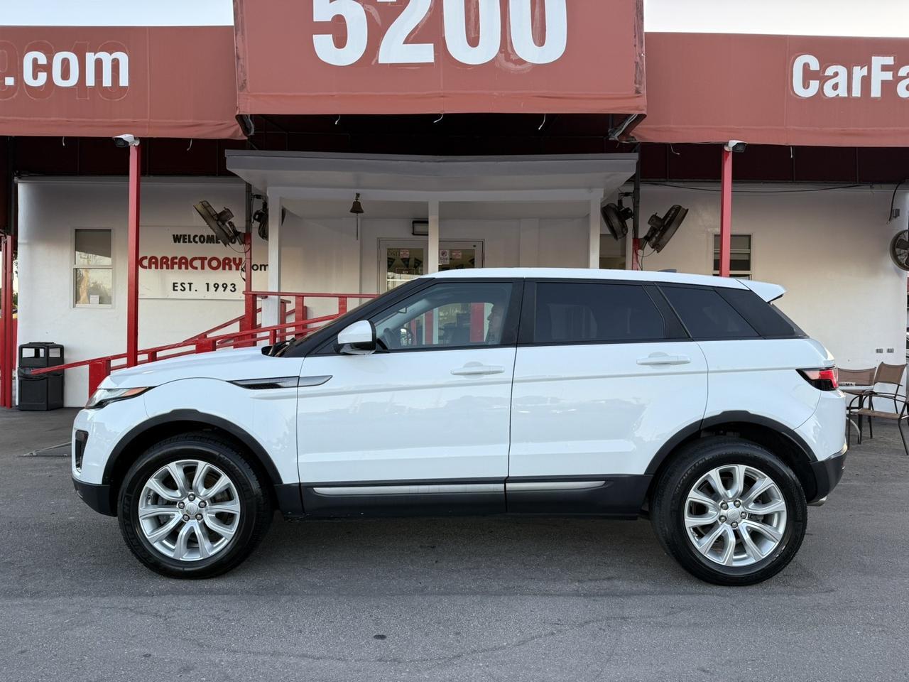 2019 Land Rover Range Rover Evoque SE