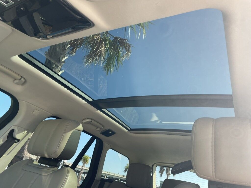 2019 Land Rover Range Rover HSE~DRIVER ASSIST~ADAPTIVE CRUISE CONTROL~ONLINE FINANCE AND SHI Sarasota FL