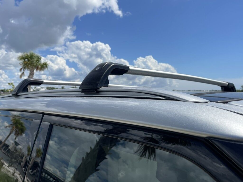 2019 Land Rover Range Rover Sport HSE~CLEAN CARFAX~ADJUSTABLE SUSPENSION~BLIND SPOT WARNING~CRASH SENSORS~MEMORIZED SEAT SETTINGS~PANORAMIC MOONROOF / SUNROOF~PREMIUM LEATHER SEATS~PREMIUM SOUND SYSTEM~REMOTE ENGINE START Sarasota FL