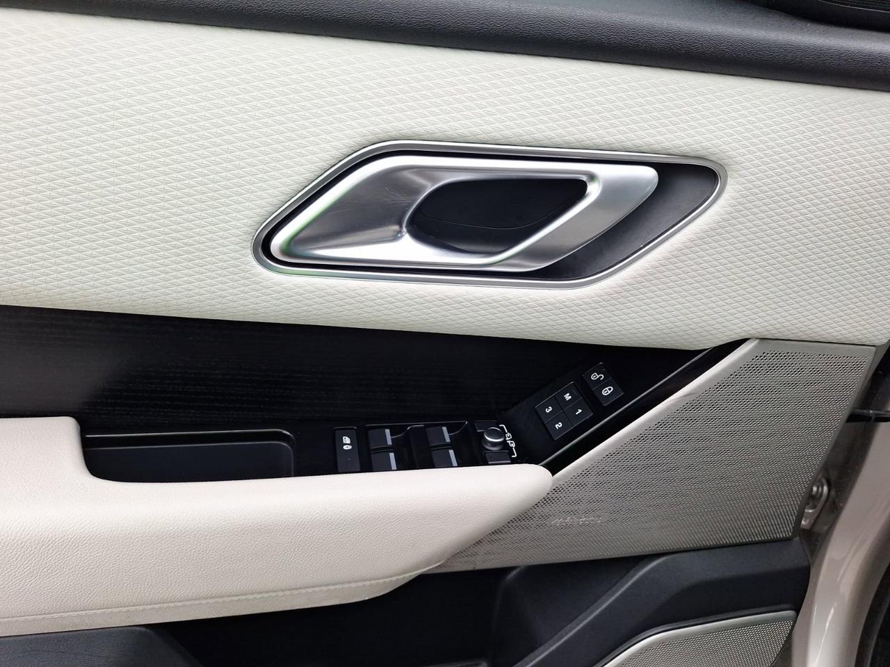 2019 Land Rover Range Rover Velar R-Dynamic SE Hurst TX