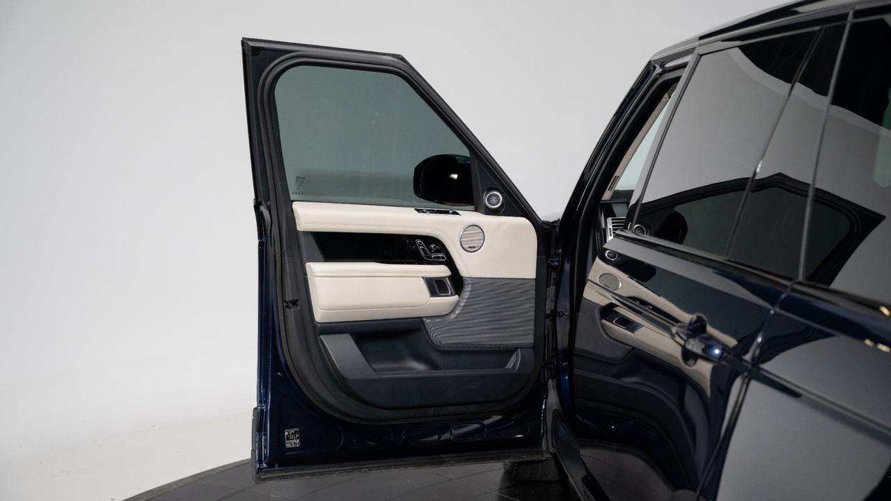 2019 Land Rover Range Rover w/ Meridian Sound, Black Exterior Pack, & Vission Assist Franklin TN