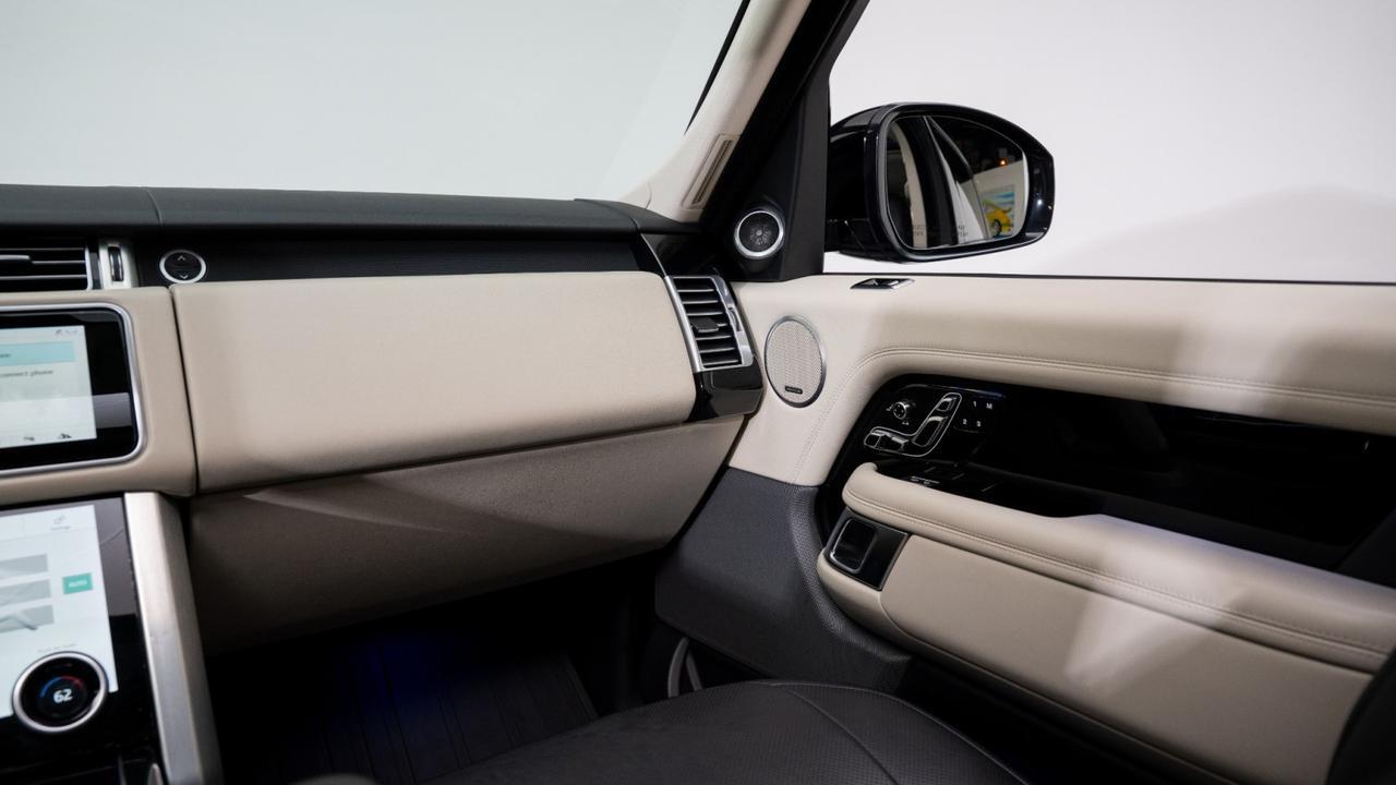 2019 Land Rover Range Rover w/ Meridian Sound, Black Exterior Pack, & Vission Assist Franklin TN