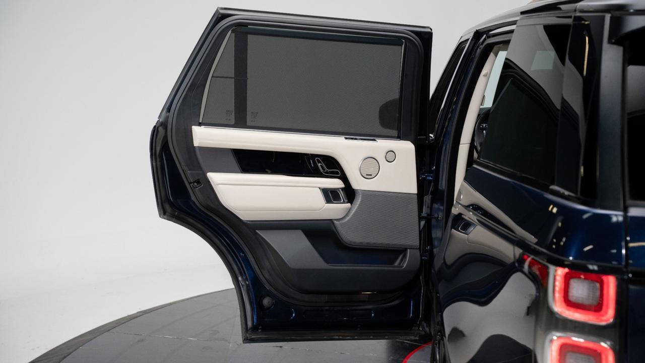 2019 Land Rover Range Rover w/ Meridian Sound, Black Exterior Pack, & Vission Assist Franklin TN