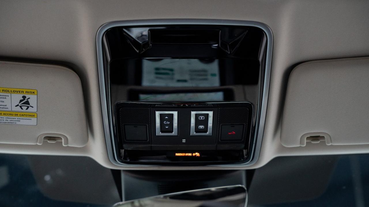 2019 Land Rover Range Rover w/ Meridian Sound, Black Exterior Pack, & Vission Assist Franklin TN