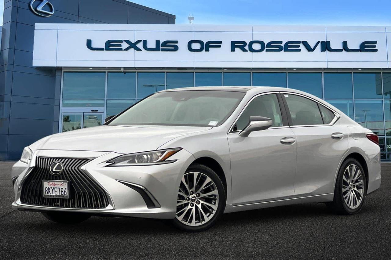 2019 Lexus ES