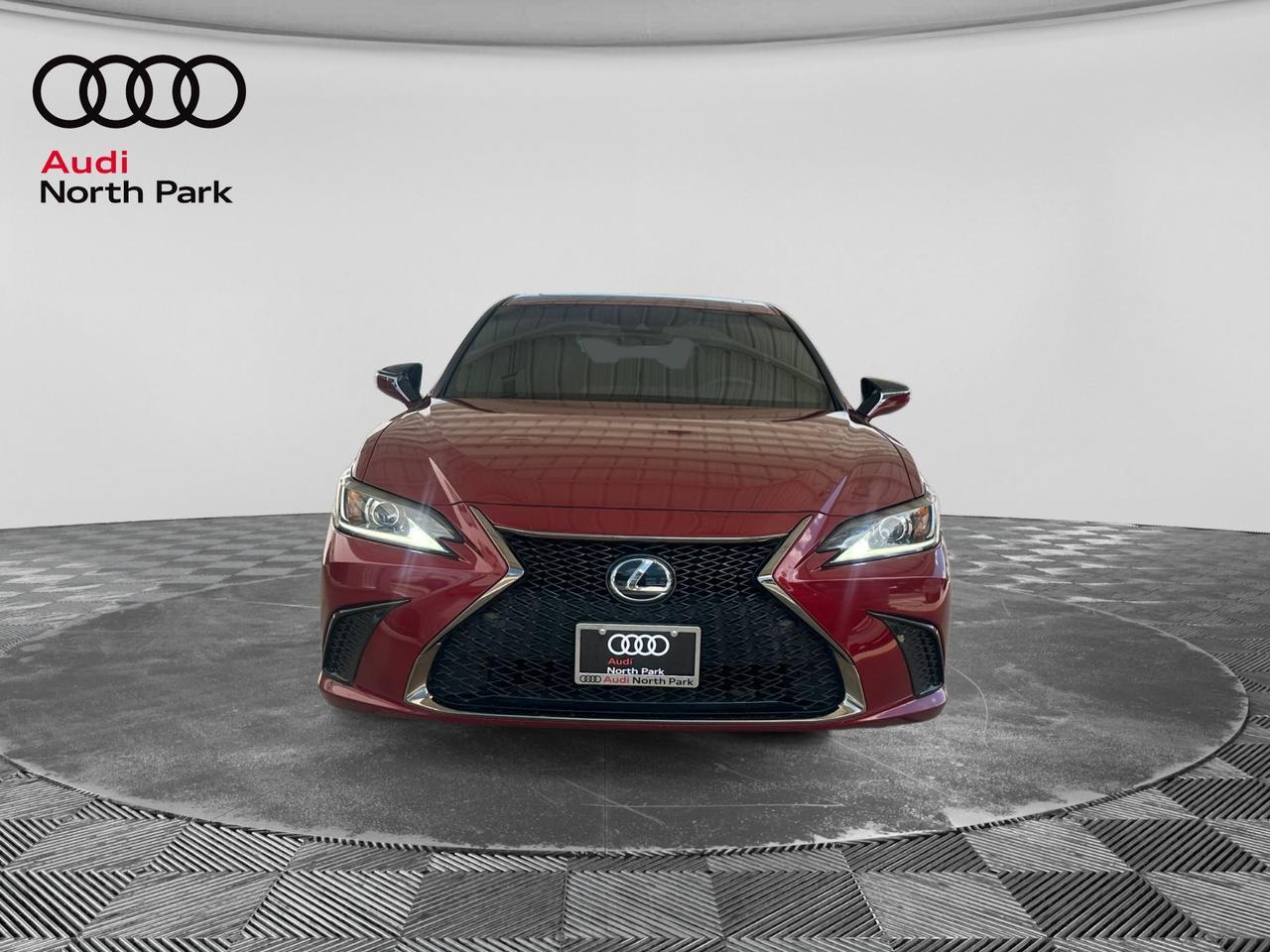 2019 Lexus ES  Selma TX