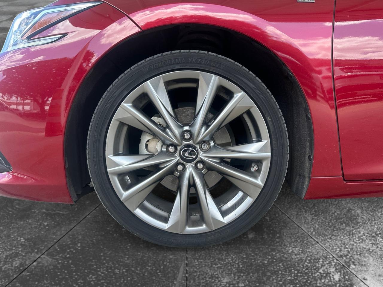 2019 Lexus ES  Selma TX
