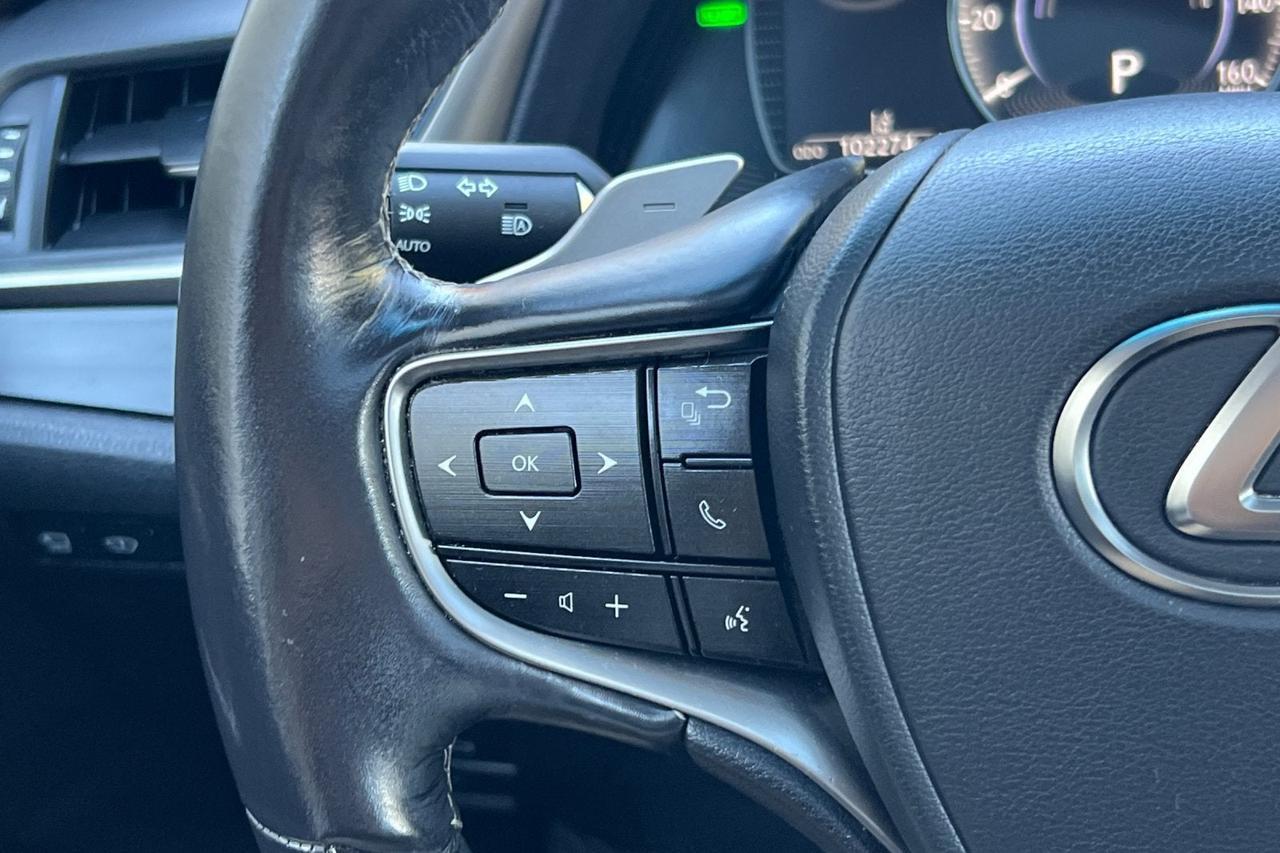 2019 Lexus ES 300h Luxury Roseville CA