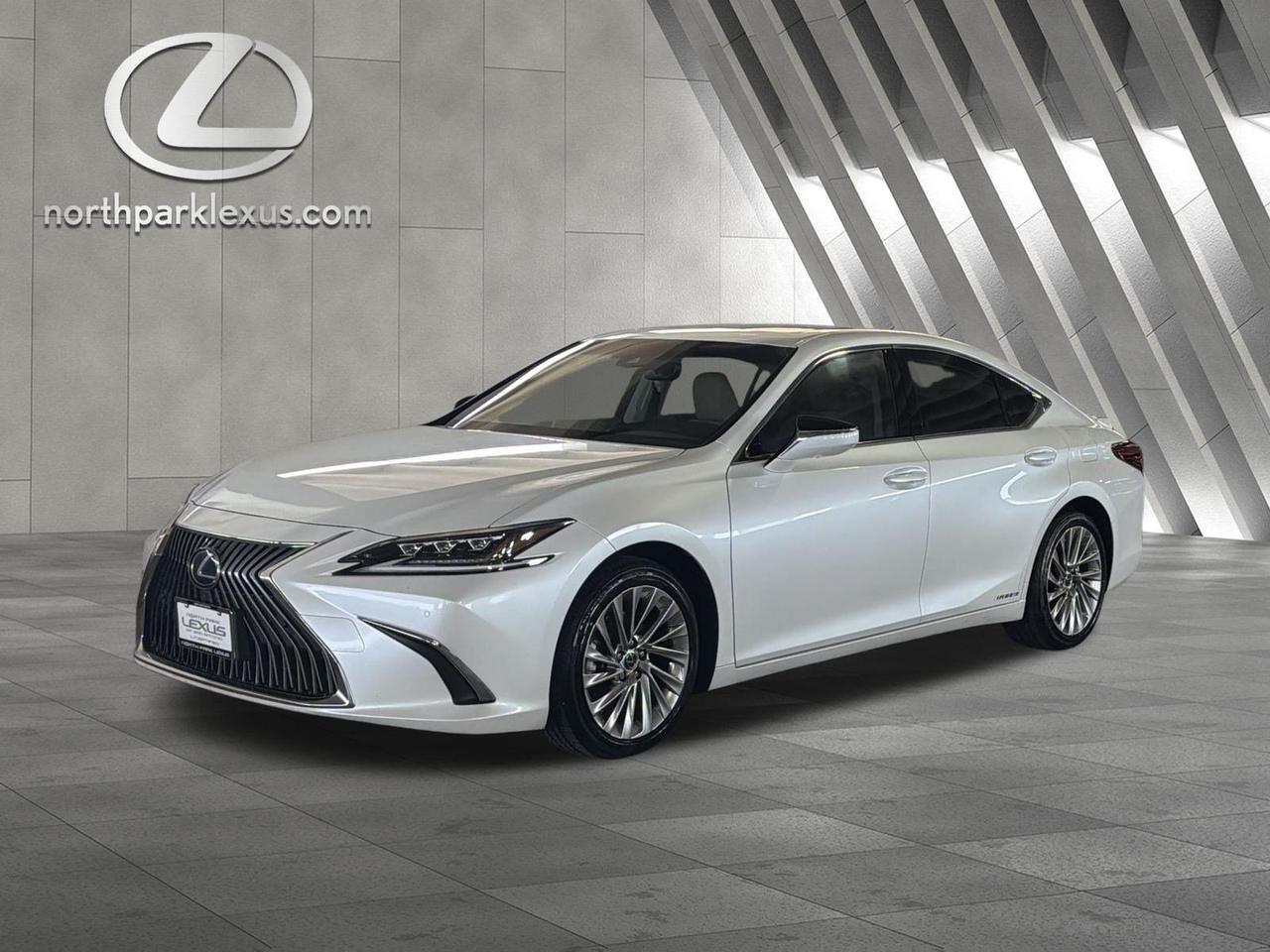 2019 Lexus ES 300h Luxury