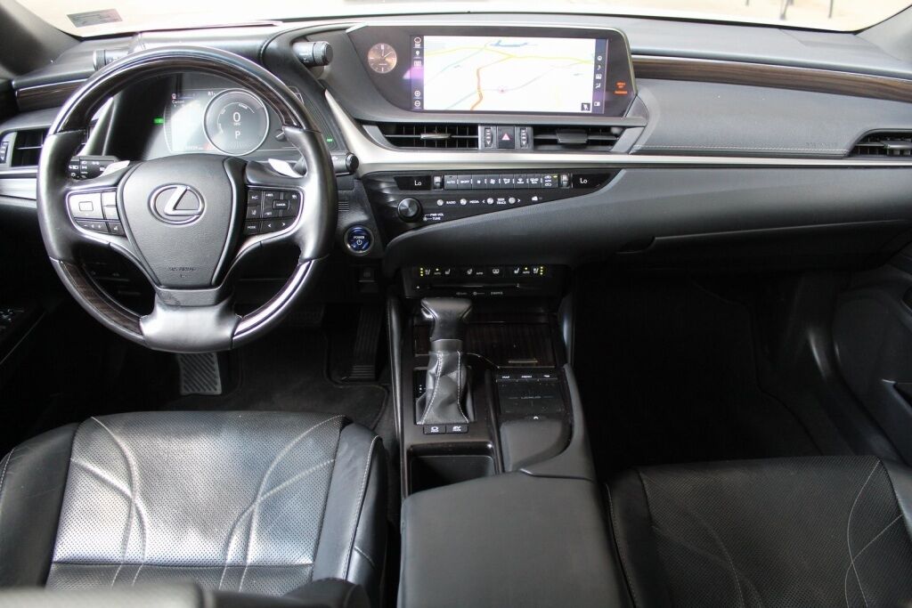 2019 Lexus ES 300h Luxury Richmond VA