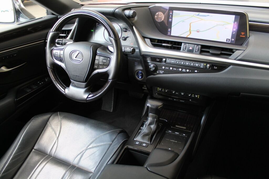 2019 Lexus ES 300h Luxury Richmond VA