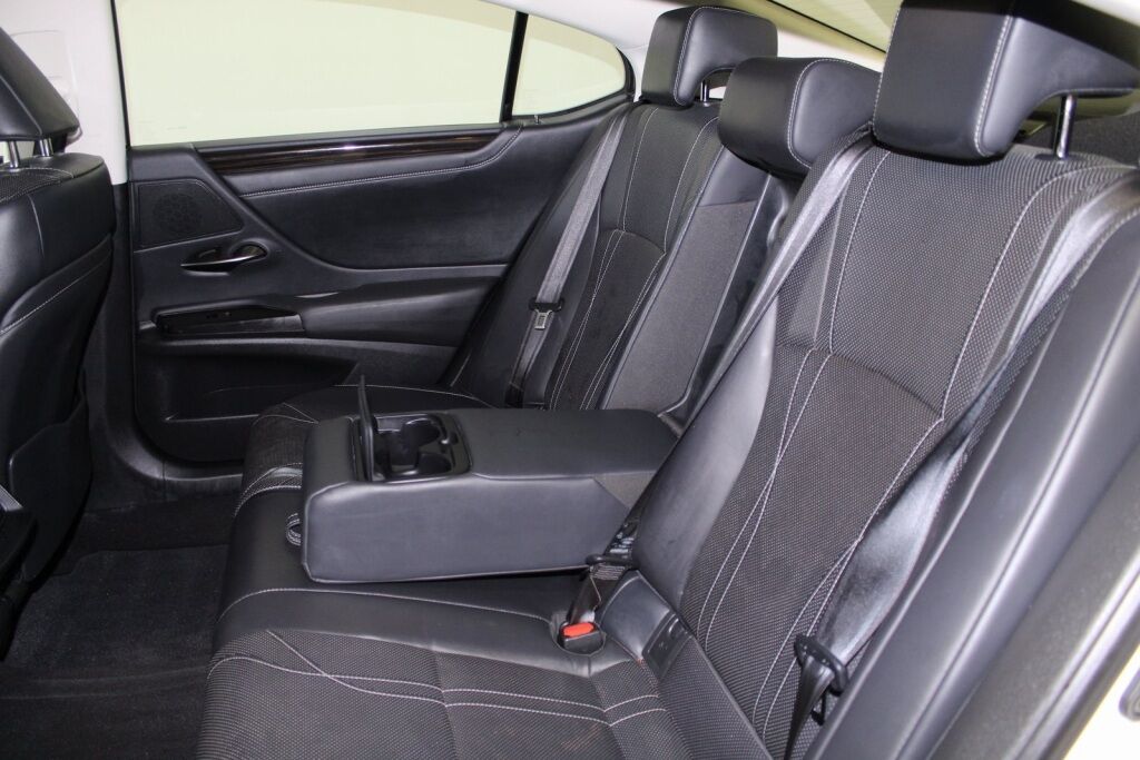 2019 Lexus ES 300h Luxury Richmond VA