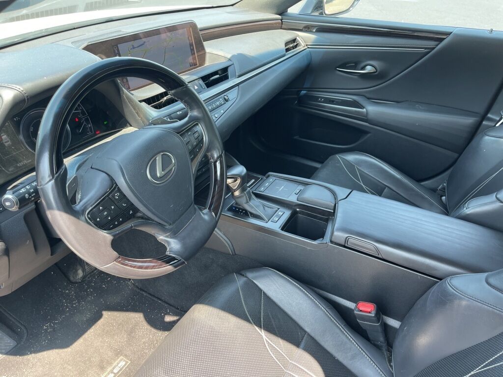 2019 Lexus ES 300h Richmond VA