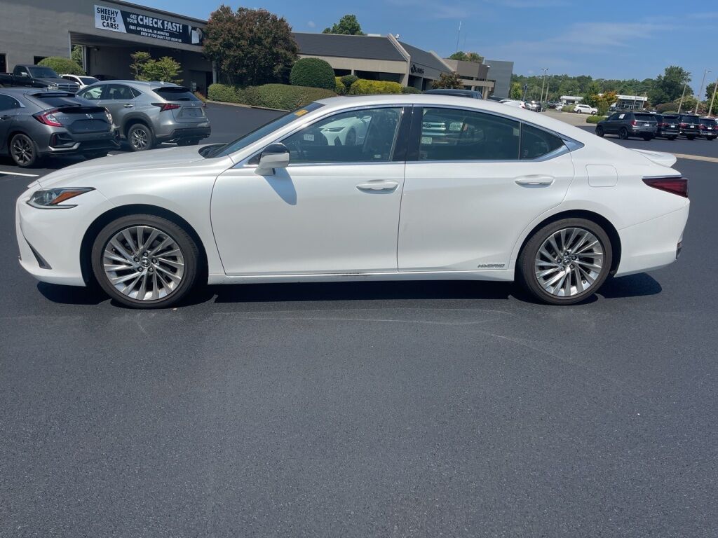 2019 Lexus ES 300h Richmond VA