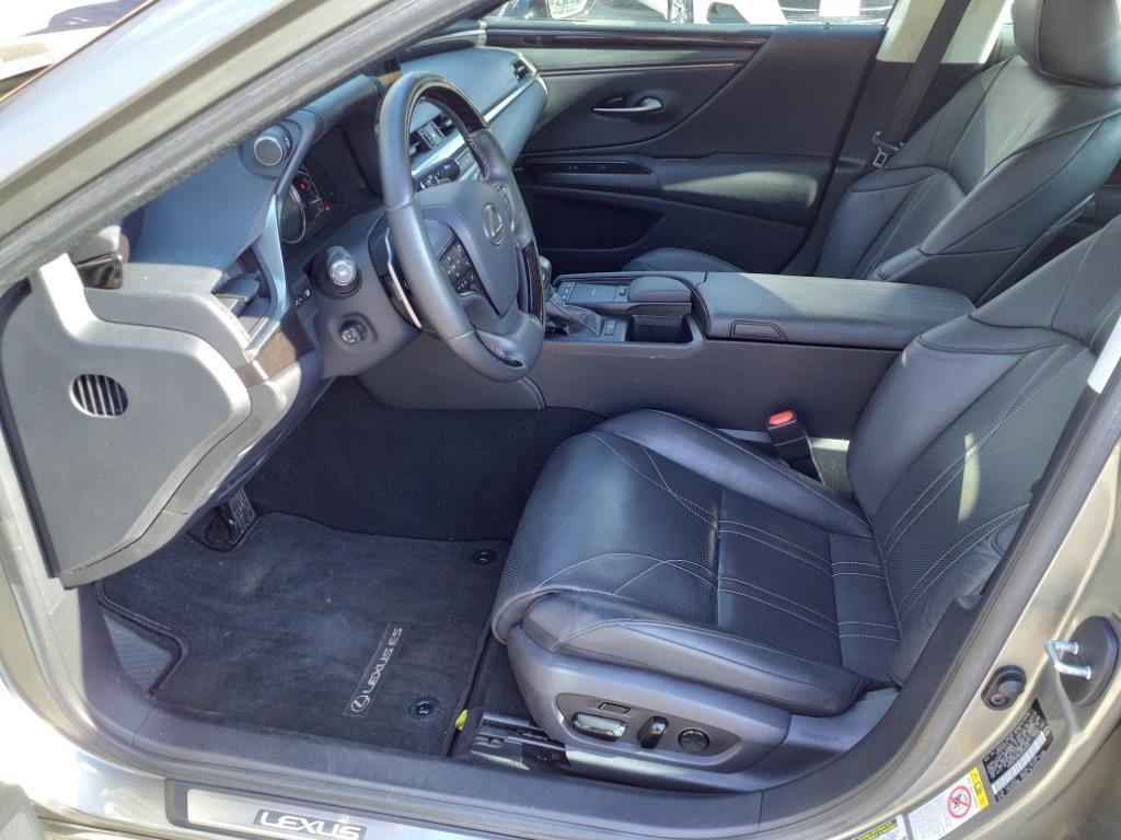 2019 Lexus ES 350 . Roanoke VA