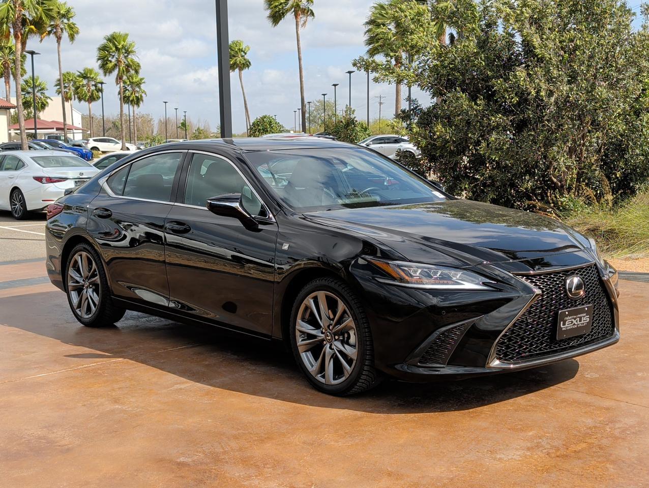 2019 Lexus ES