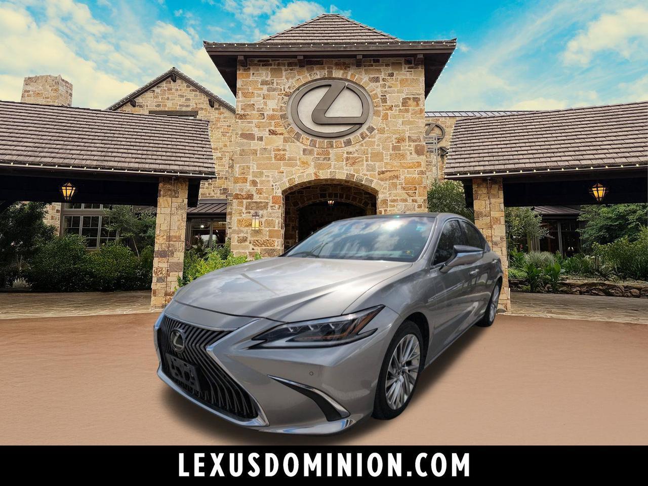 2019 Lexus ES