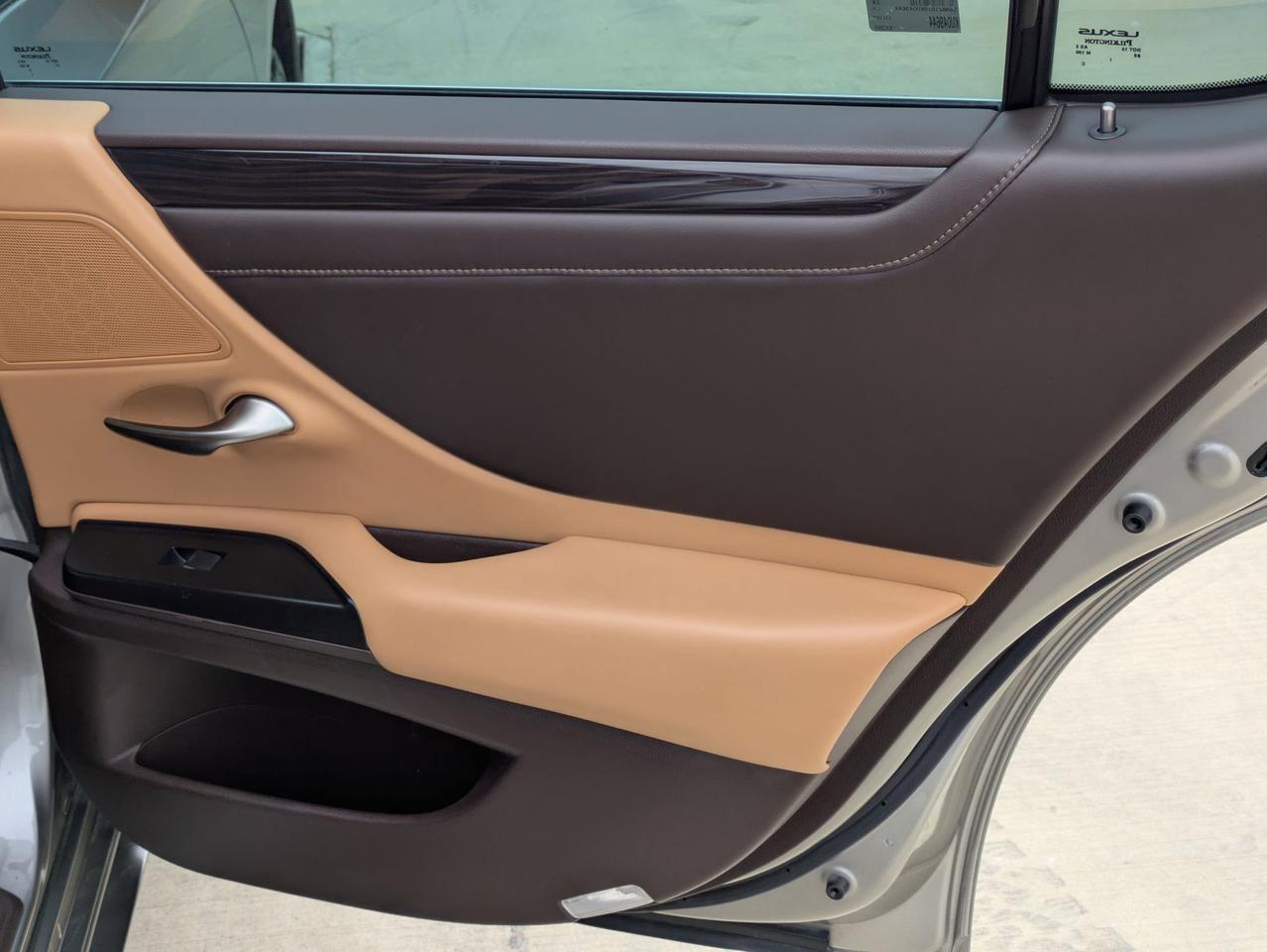 2019 Lexus ES 350 Luxury Castroville TX