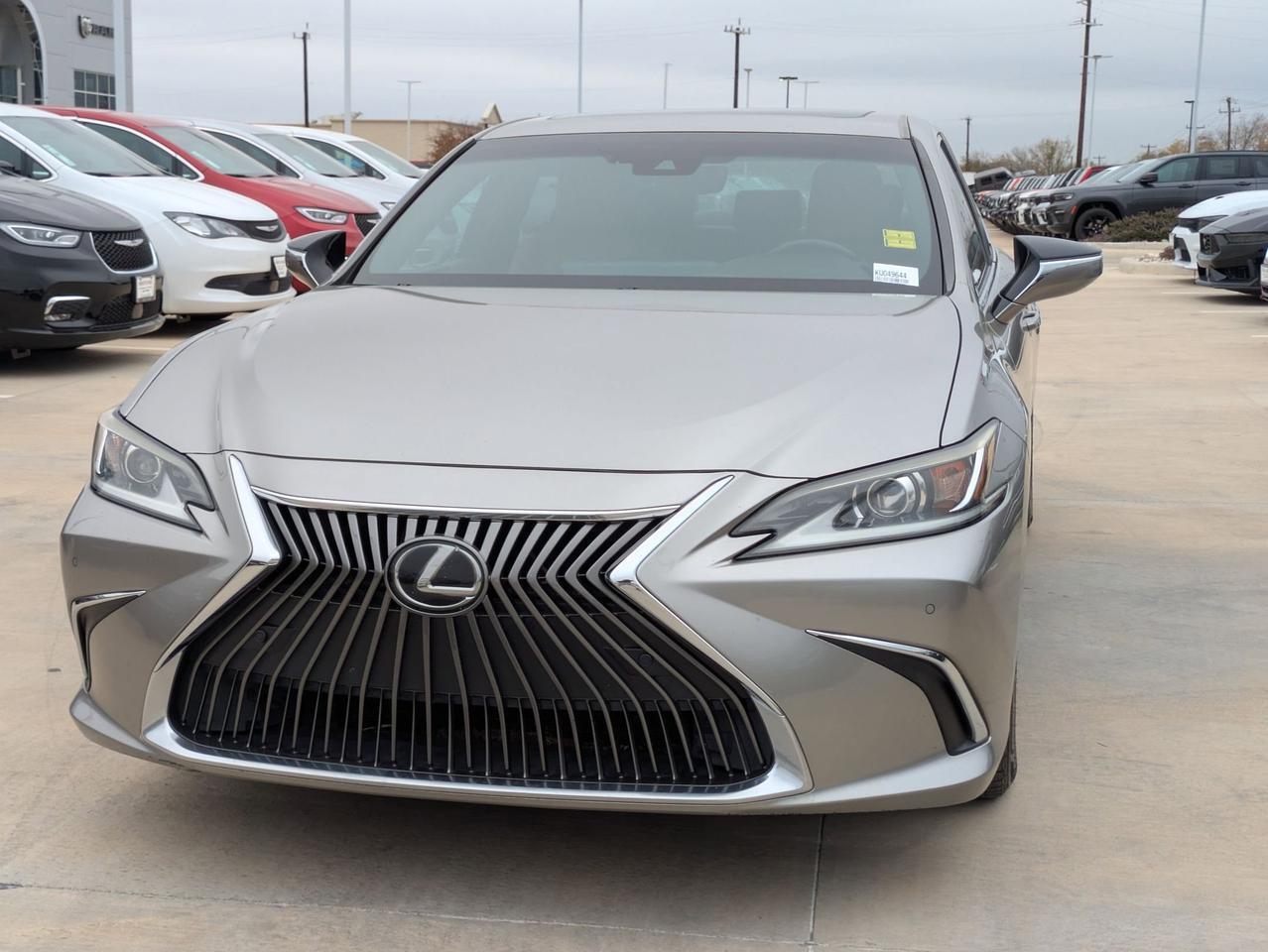 2019 Lexus ES 350 Luxury Castroville TX