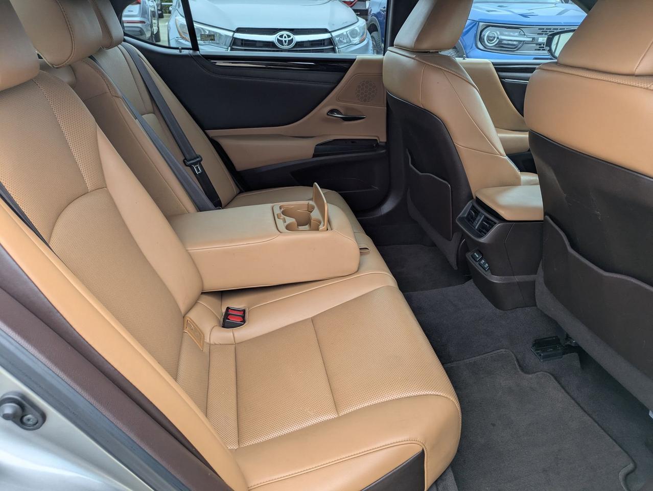 2019 Lexus ES 350 Luxury Castroville TX