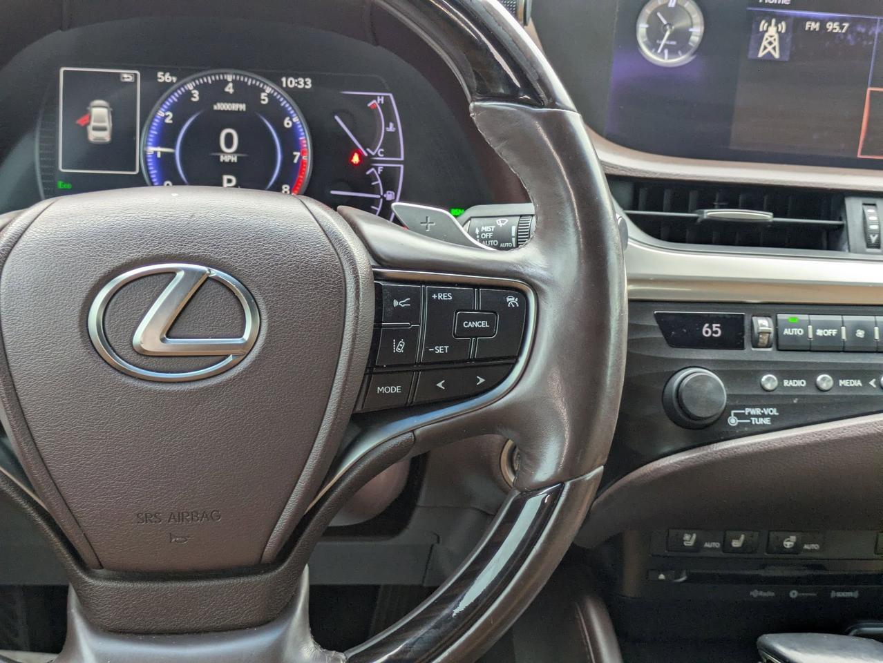2019 Lexus ES 350 Luxury Castroville TX