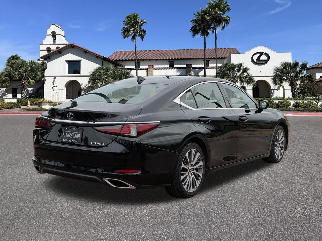2019 Lexus ES 350 Luxury