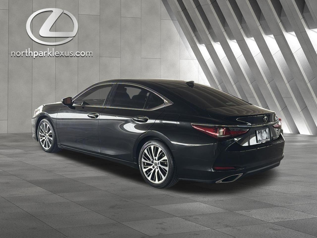 2019 Lexus ES 350 Luxury