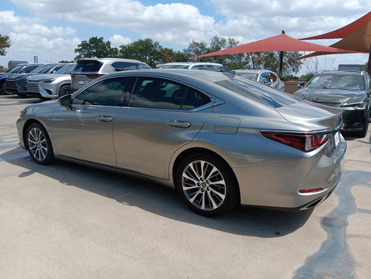 2019 Lexus ES 350 Luxury