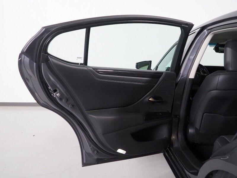 2019 Lexus ES 350 *PREMIUM PKG, NAVIGATION, ADAPTIVE CRUISE, SAFETY ALERTS, BACKUP-CAMERA, MOONROOF, CLIMATE SEATS, HEATED STEERING, INTUITIVE PARK ASSIST, REMOTE START, KEYLESS ENTRY, APPLE CARPLAY Round Rock TX