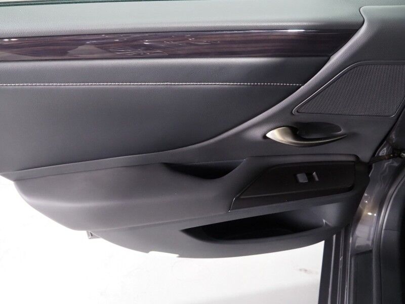 2019 Lexus ES 350 *PREMIUM PKG, NAVIGATION, ADAPTIVE CRUISE, SAFETY ALERTS, BACKUP-CAMERA, MOONROOF, CLIMATE SEATS, HEATED STEERING, INTUITIVE PARK ASSIST, REMOTE START, KEYLESS ENTRY, APPLE CARPLAY Round Rock TX