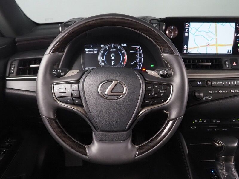 2019 Lexus ES 350 *PREMIUM PKG, NAVIGATION, ADAPTIVE CRUISE, SAFETY ALERTS, BACKUP-CAMERA, MOONROOF, CLIMATE SEATS, HEATED STEERING, INTUITIVE PARK ASSIST, REMOTE START, KEYLESS ENTRY, APPLE CARPLAY Round Rock TX