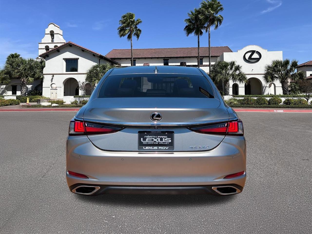 2019 Lexus ES 350