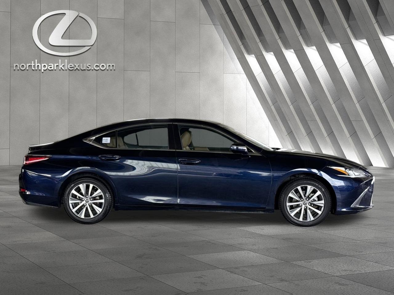 2019 Lexus ES 350