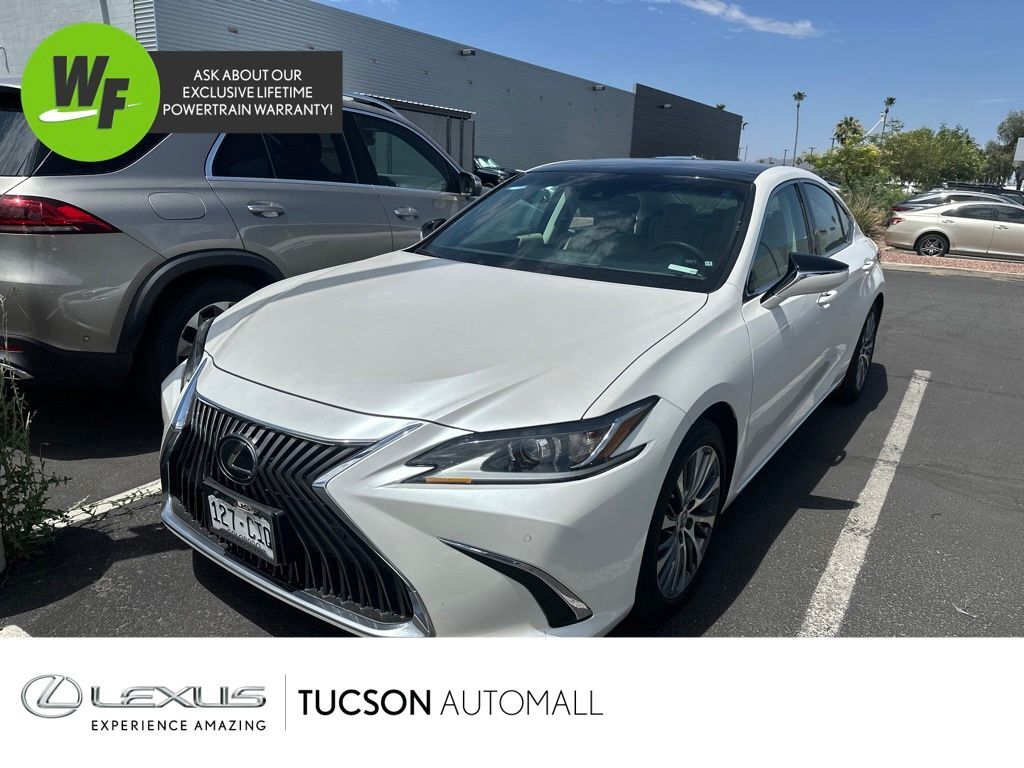 2019 Lexus ES