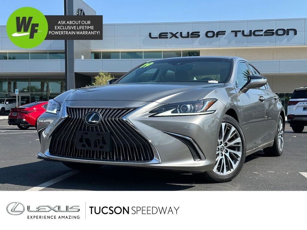 2019 Lexus ES