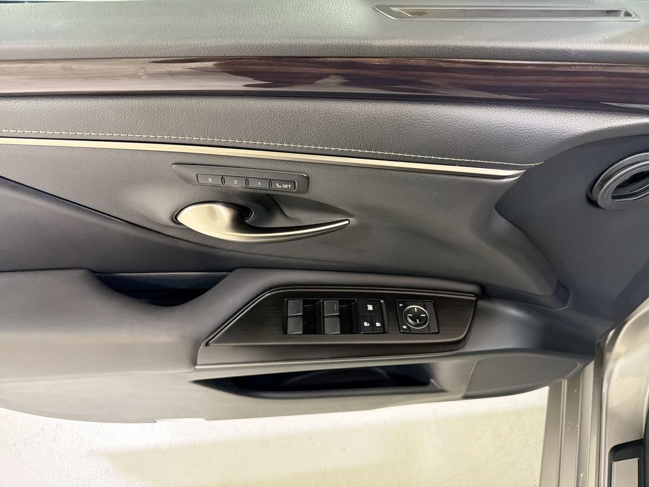 2019 Lexus ES 350 Ultra Luxury San Antonio TX