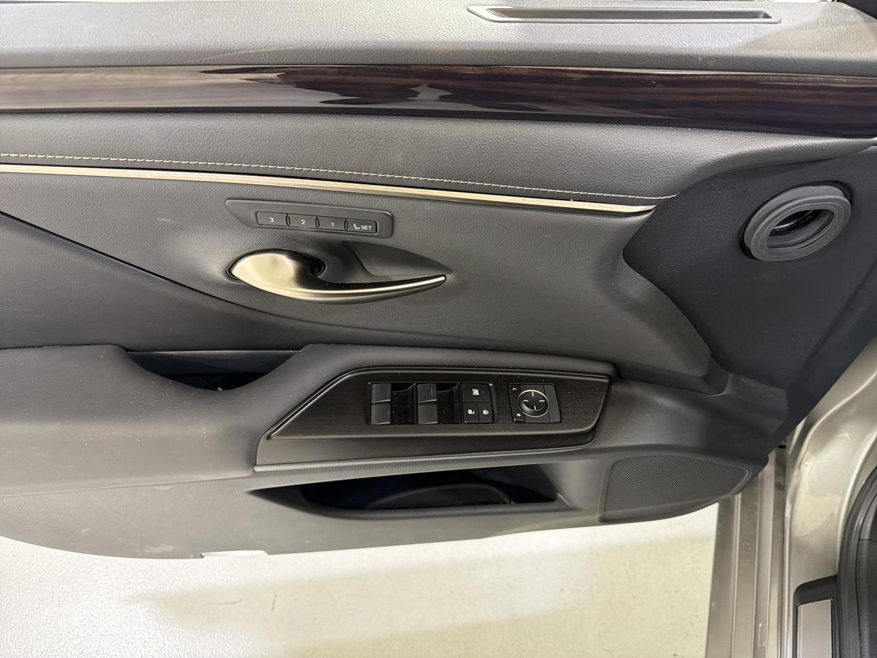 2019 Lexus ES 350 Ultra Luxury San Antonio TX