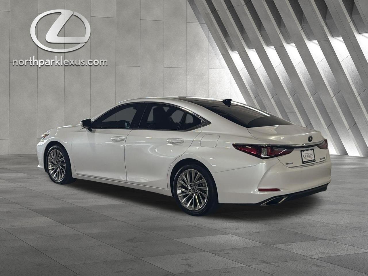 2019 Lexus ES 350 Ultra Luxury