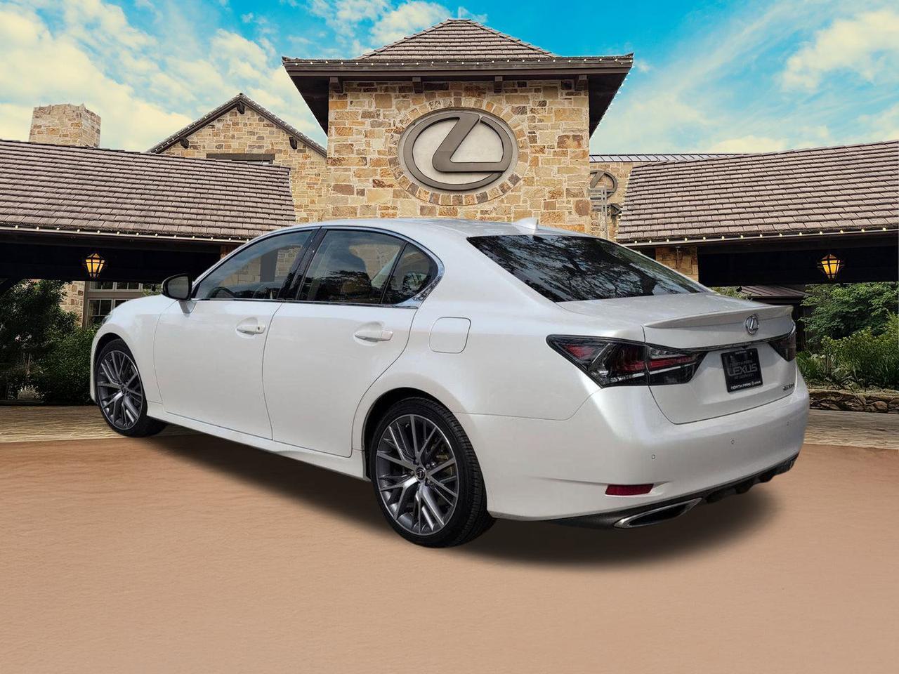 2019 Lexus GS