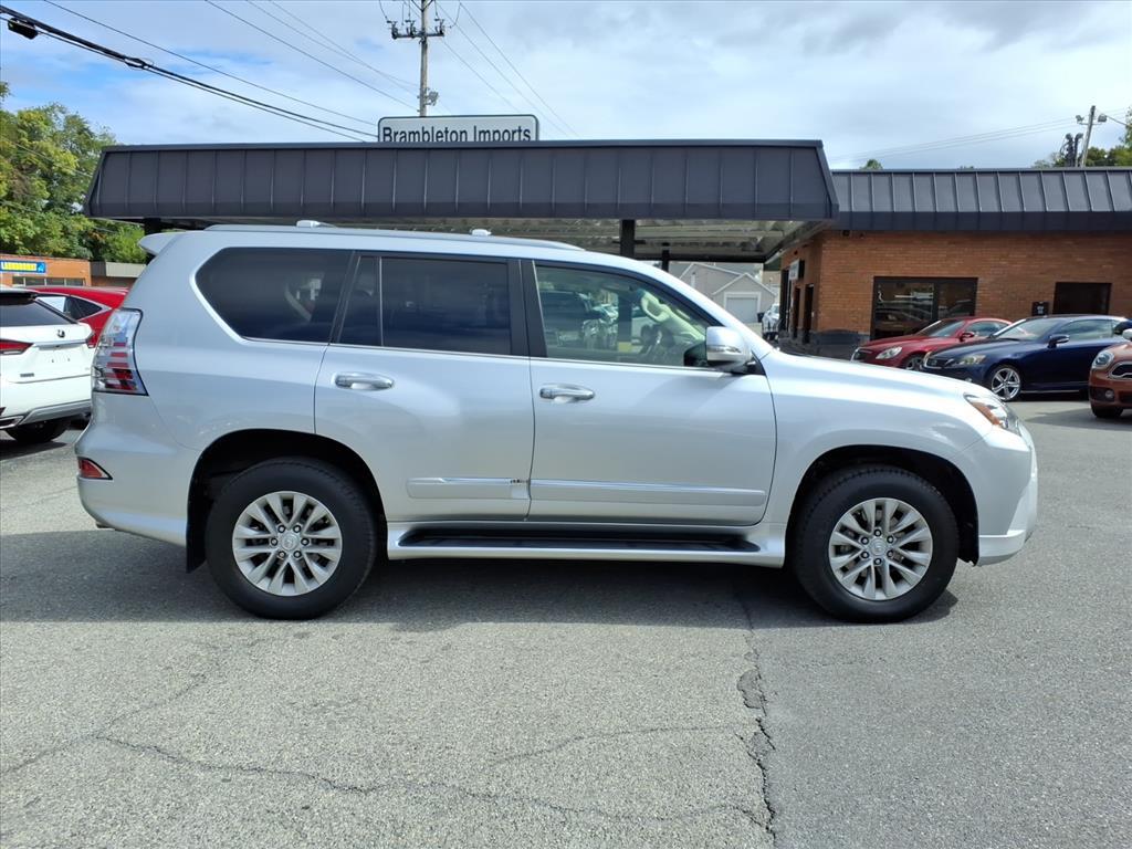 2019 Lexus GX 460 .