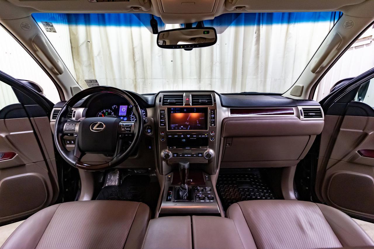 2019 Lexus GX460 AWD Tech Pkg. Leather Roof Nav BCam Red Deer AB