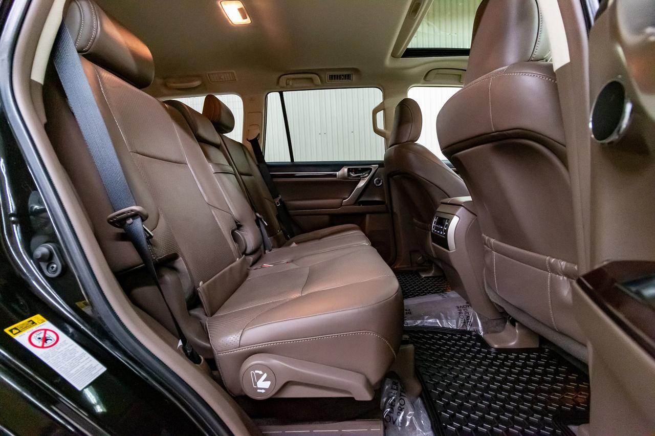 2019 Lexus GX460 AWD Tech Pkg. Leather Roof Nav BCam Red Deer AB