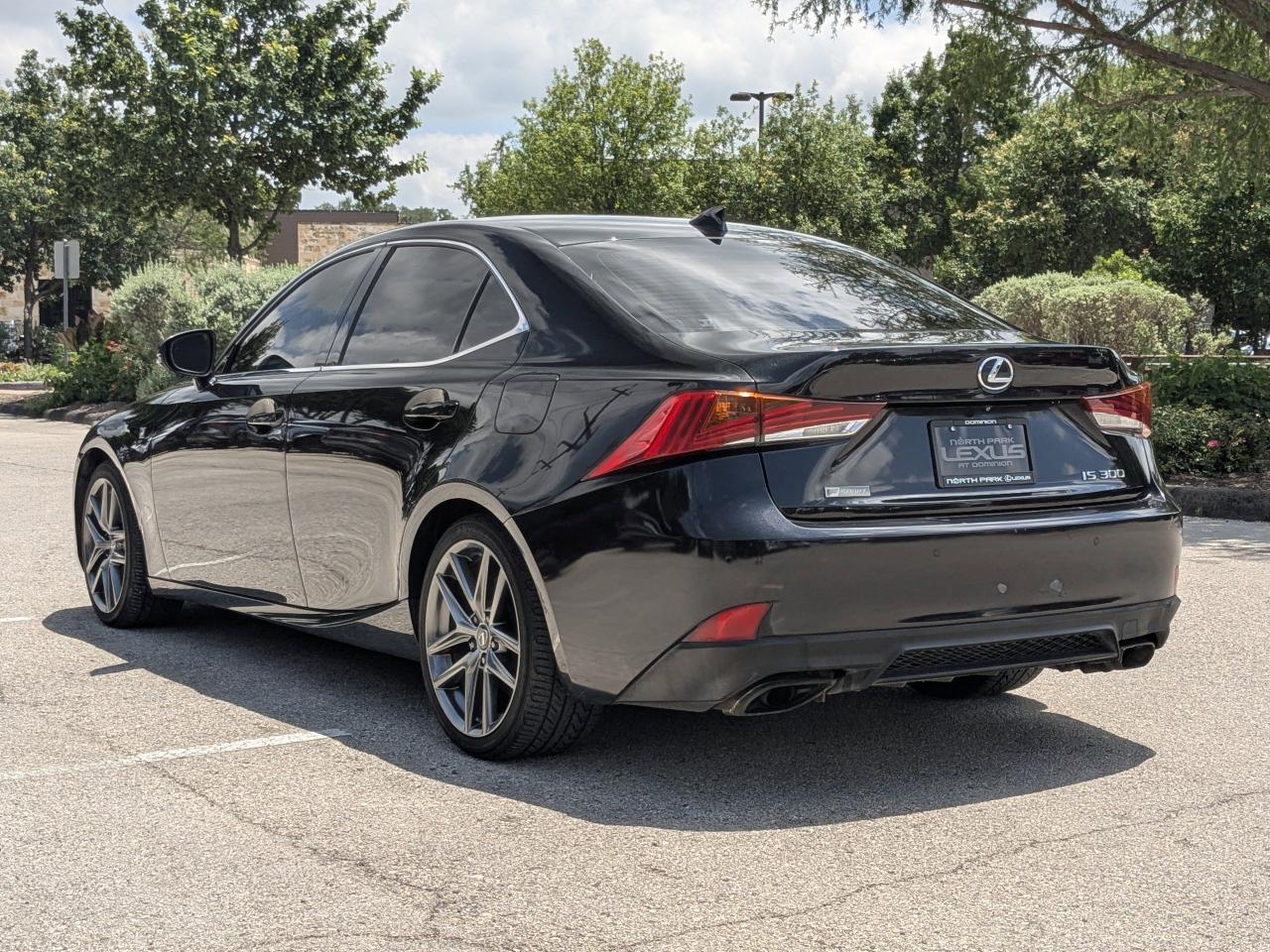 2019 Lexus IS 300