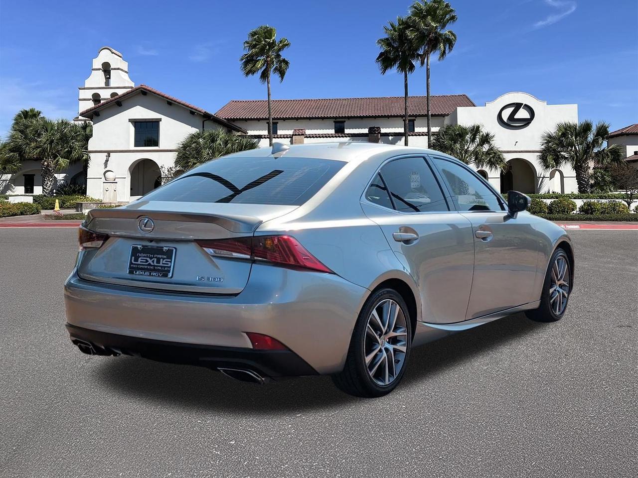 2019 Lexus IS 300